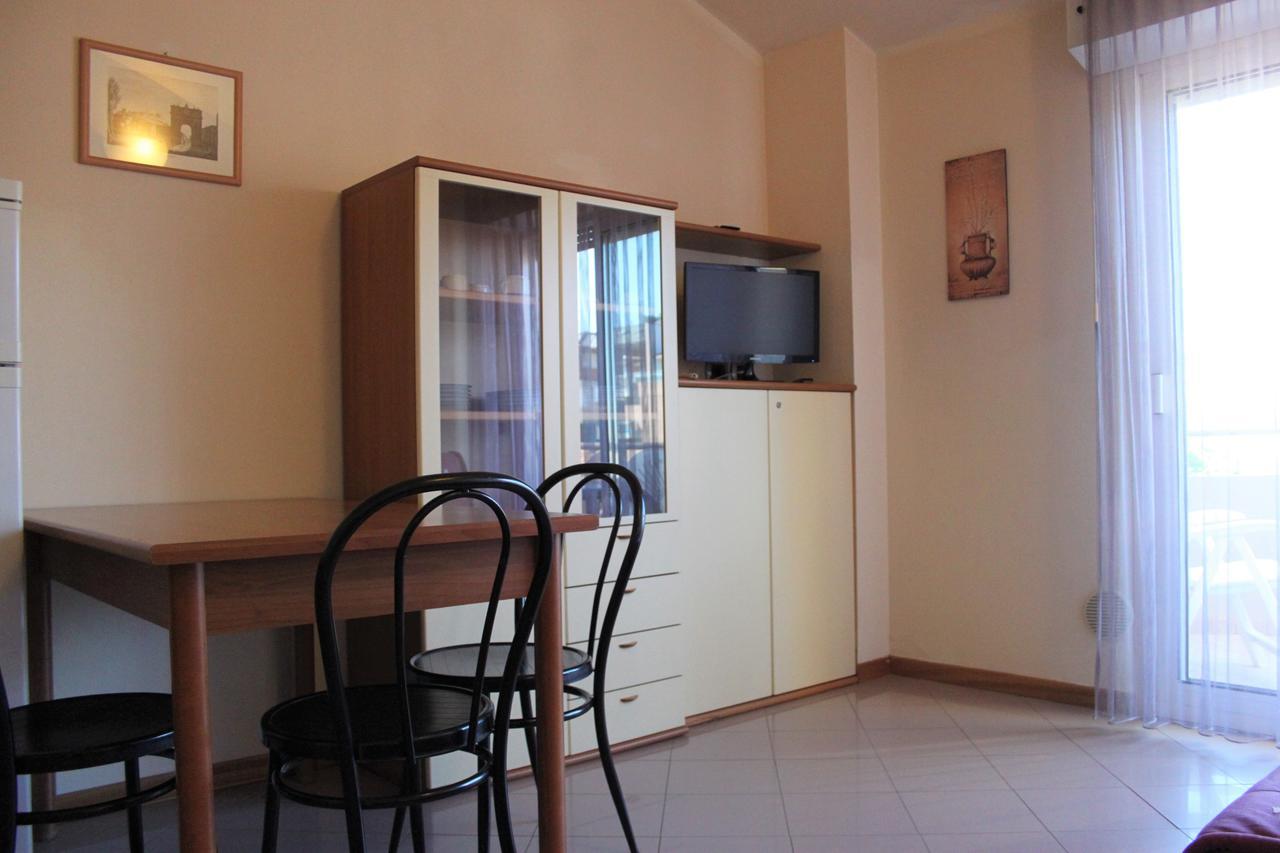 Residence Myricae بيلاريا-إيجيا مارينا المظهر الخارجي الصورة